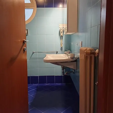 Residence Marittimo Riccione-2